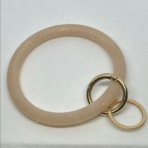 Elegant Beige Bangle with Gold Accents